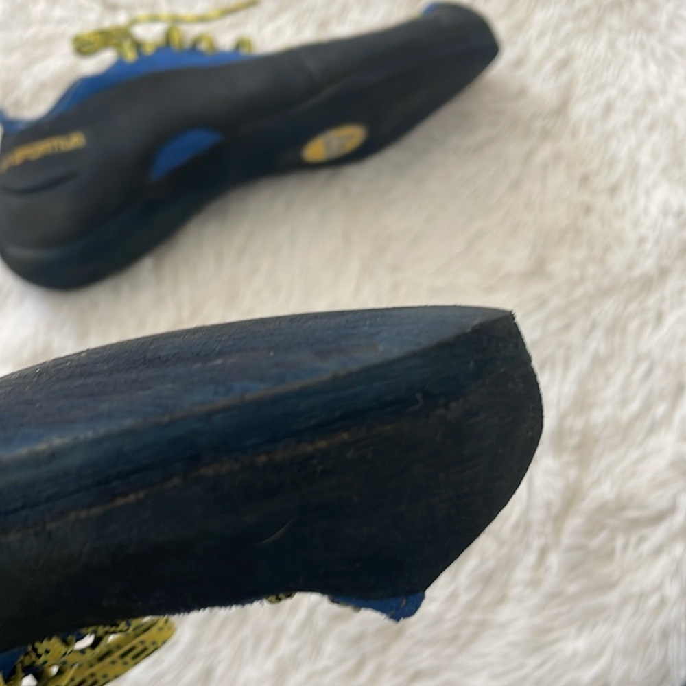 NEW La Sportiva Climbing Shoes Lace Up EU 38.5 - Picture 3 of 7